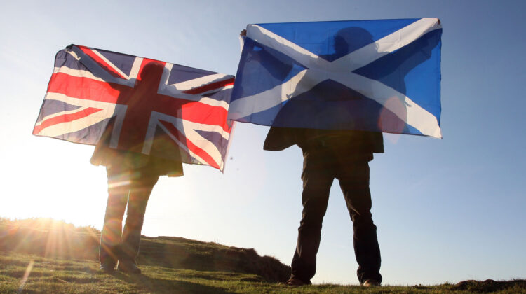 What would the union jack look like if Scotland votes for independence? -  BBC News